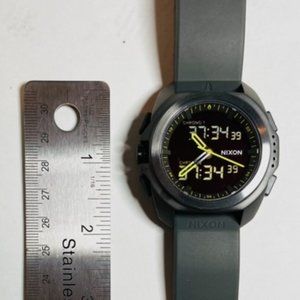 Nixon Ripley Gunmetal